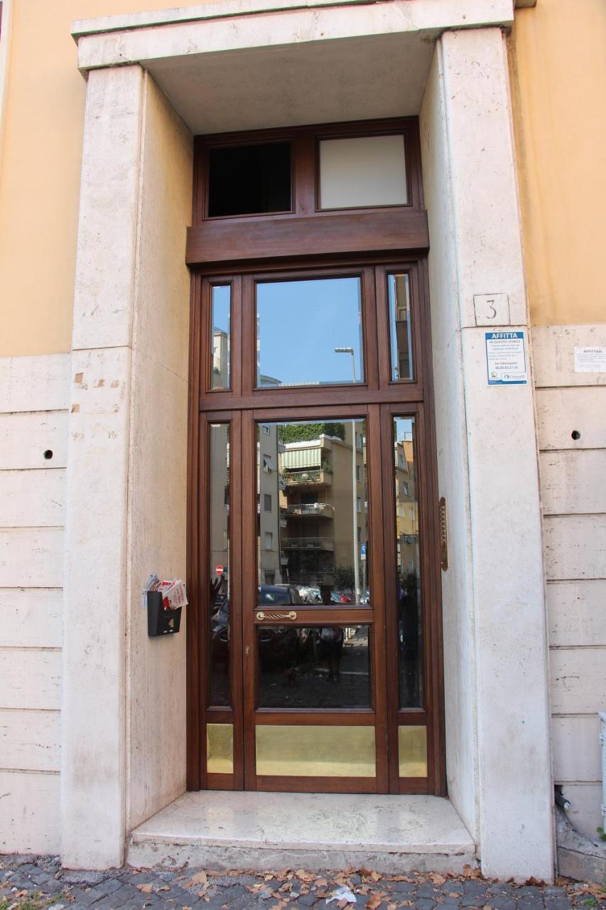 Comfort Rooms Piazza Mariano Armellini Roma Exterior foto